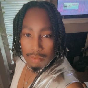 Meet your Posher, Darion